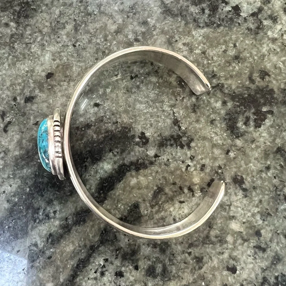 Sterling Silver & Turquoise Cabochon Overlay Cuff Bracelet - Picture 13 of 16